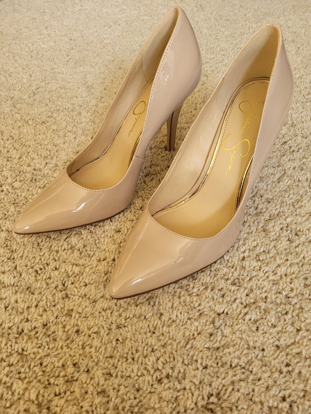 Jessica Simpson Tan Patent Style Pointed-Toe Stiletto Pumps Excellent Condition